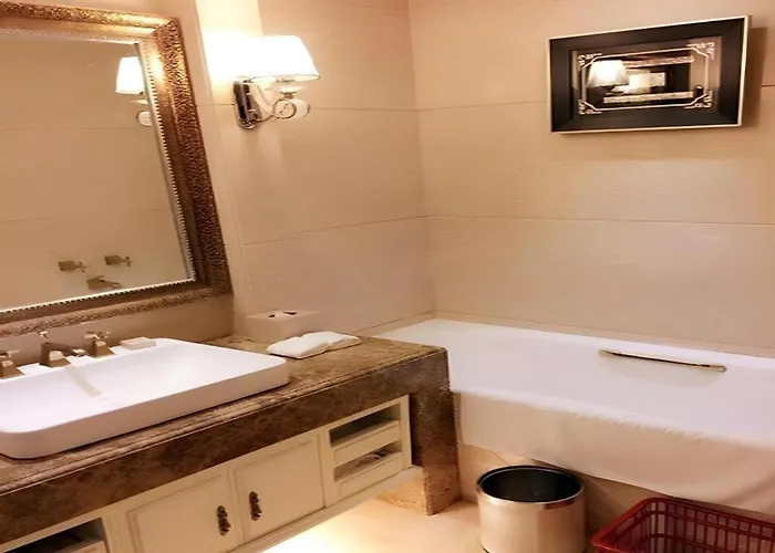 Guilin Bravo Hotel Grand Wing